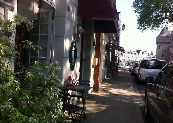 Les Remp'arts Hotel 2*